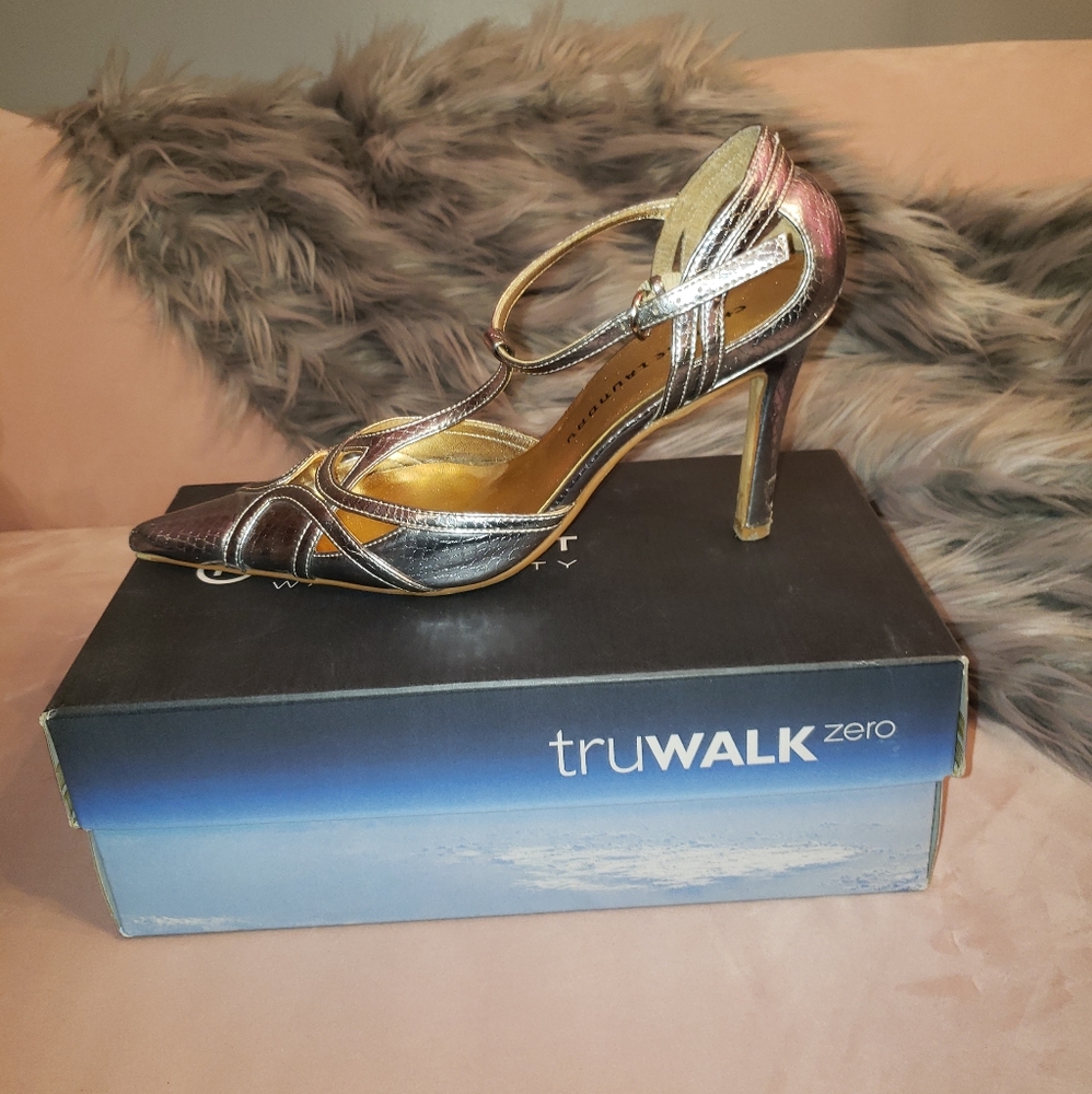 Women shoes
